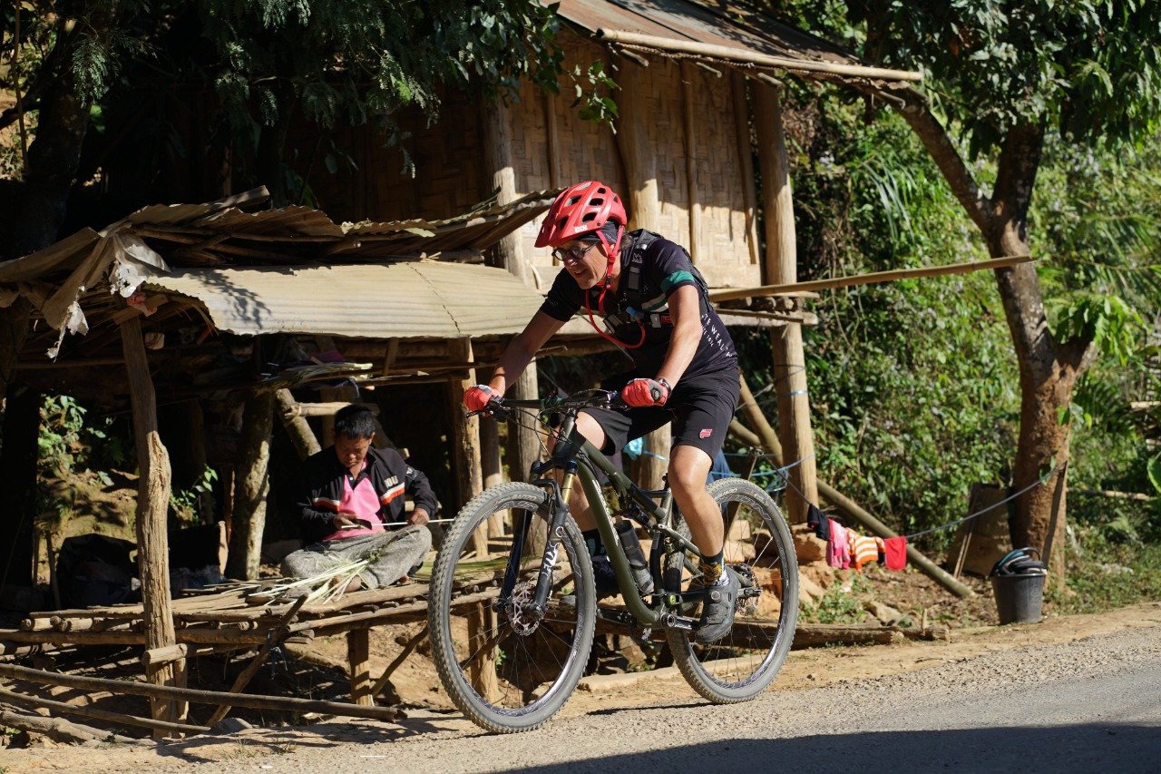 22 Days Hanoi Cycling to Luang Prabang and to Chiang Mai